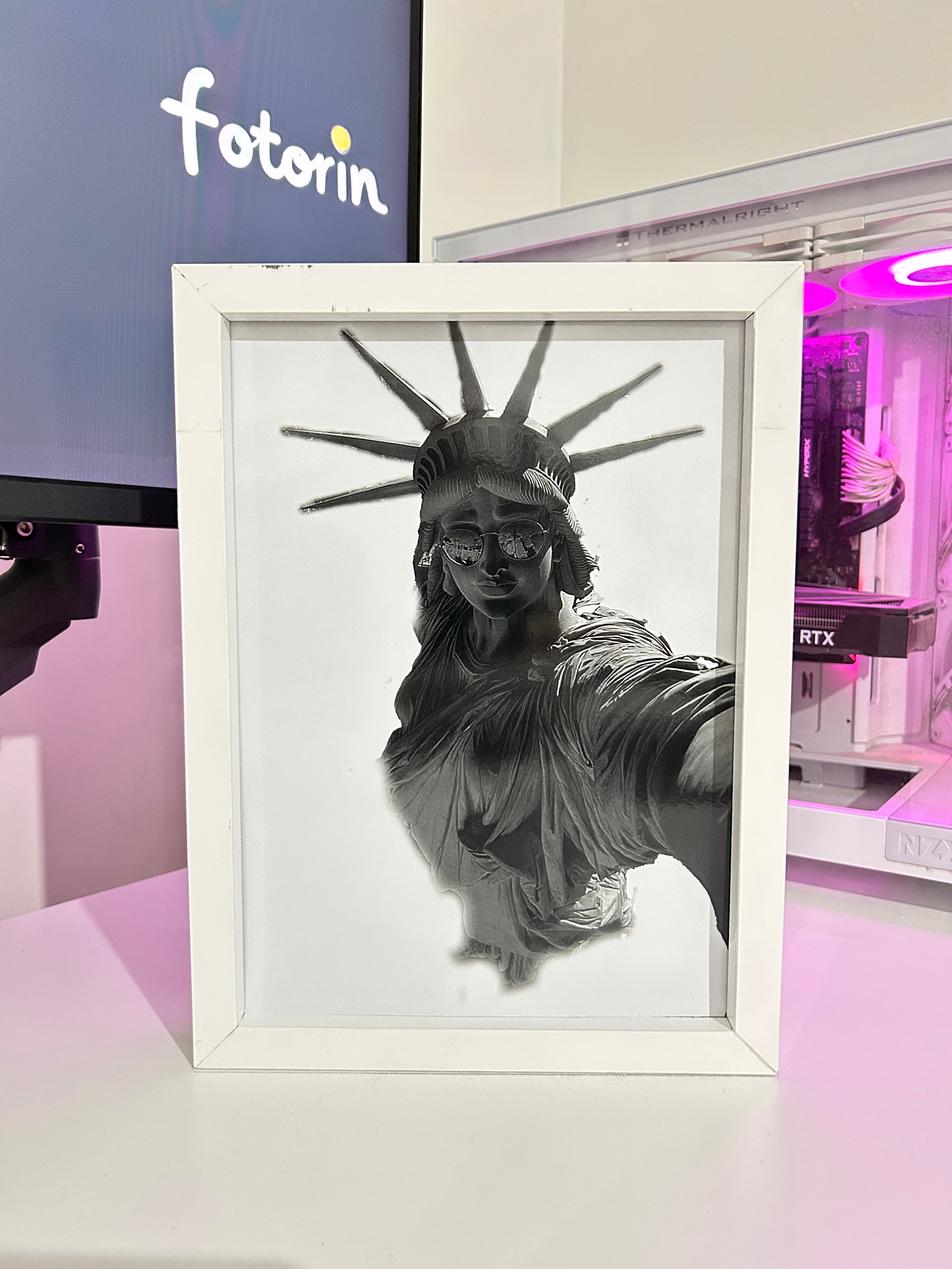 Premium LED Işıklı Tablo - Özgürlük Heykeli