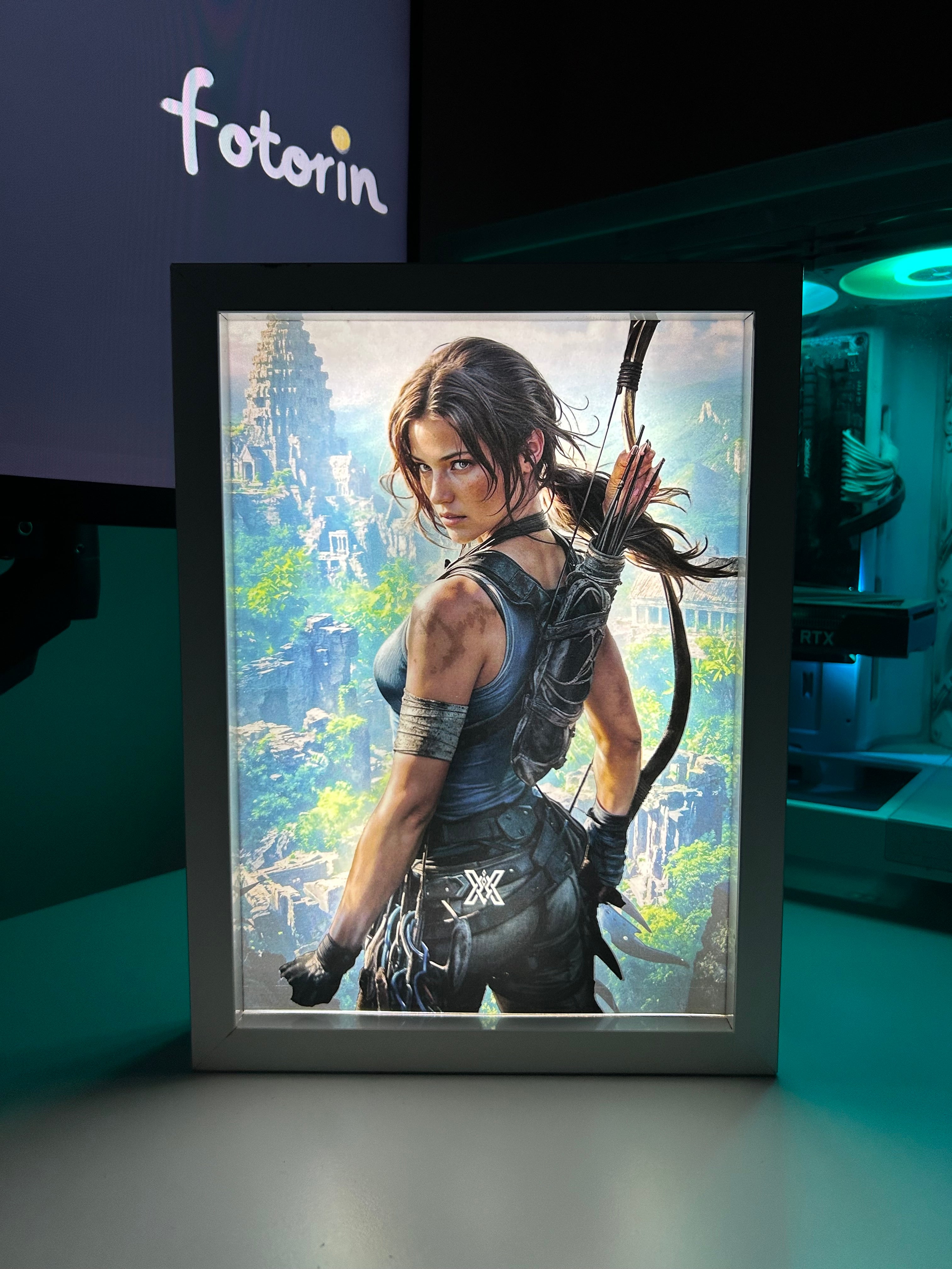 Premium LED Işıklı Tablo - Tomb Raider