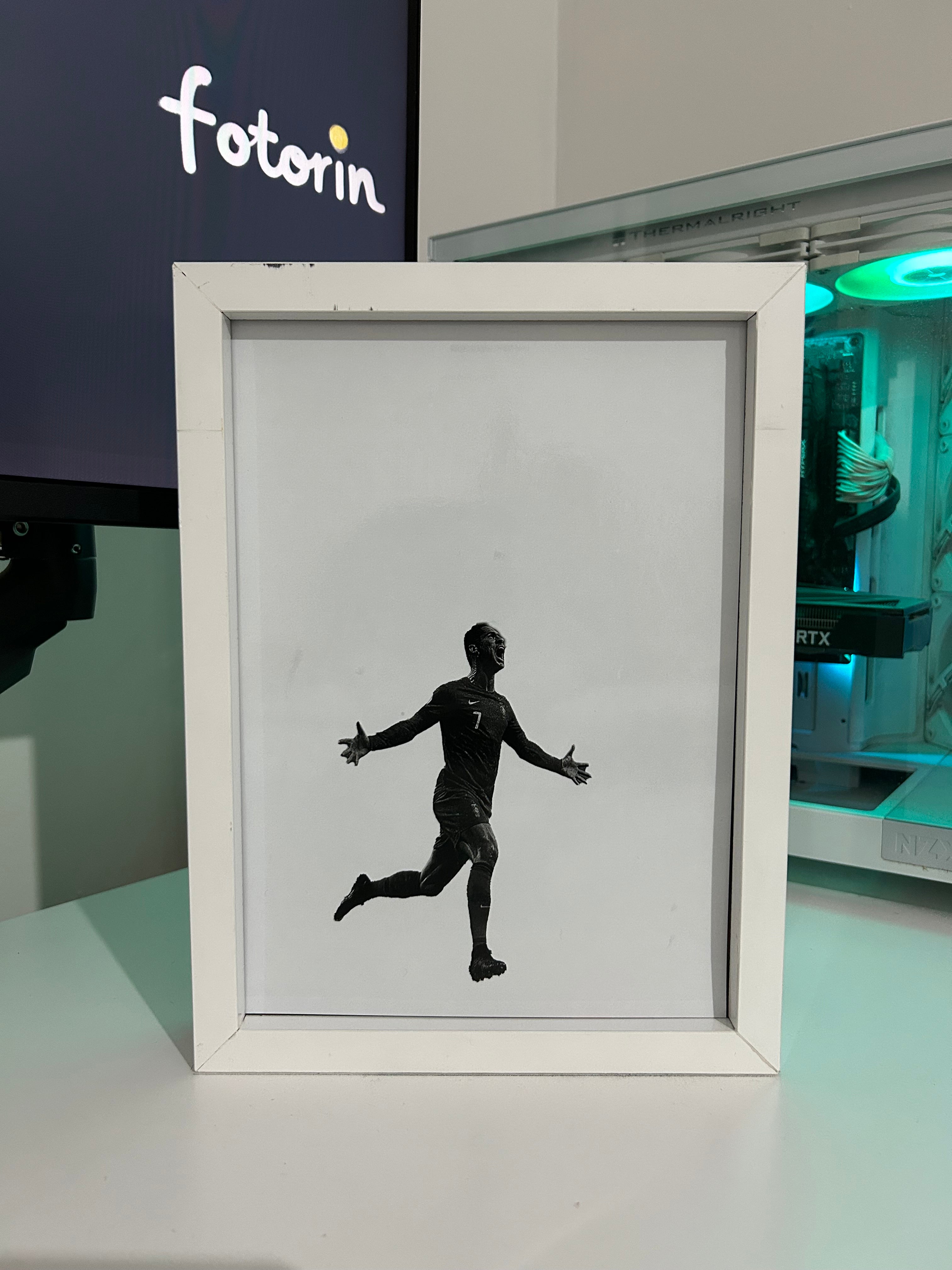 Premium LED Işıklı Tablo - Cristiano Ronaldo